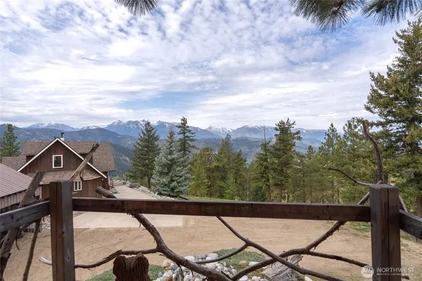 $949,000 | 4639 Sky Meadows Road, Cashmere, WA 98815