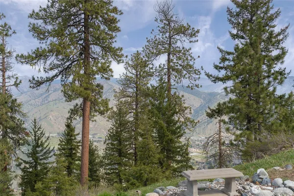 $949,000 | 4639 Sky Meadows Road, Cashmere, WA 98815