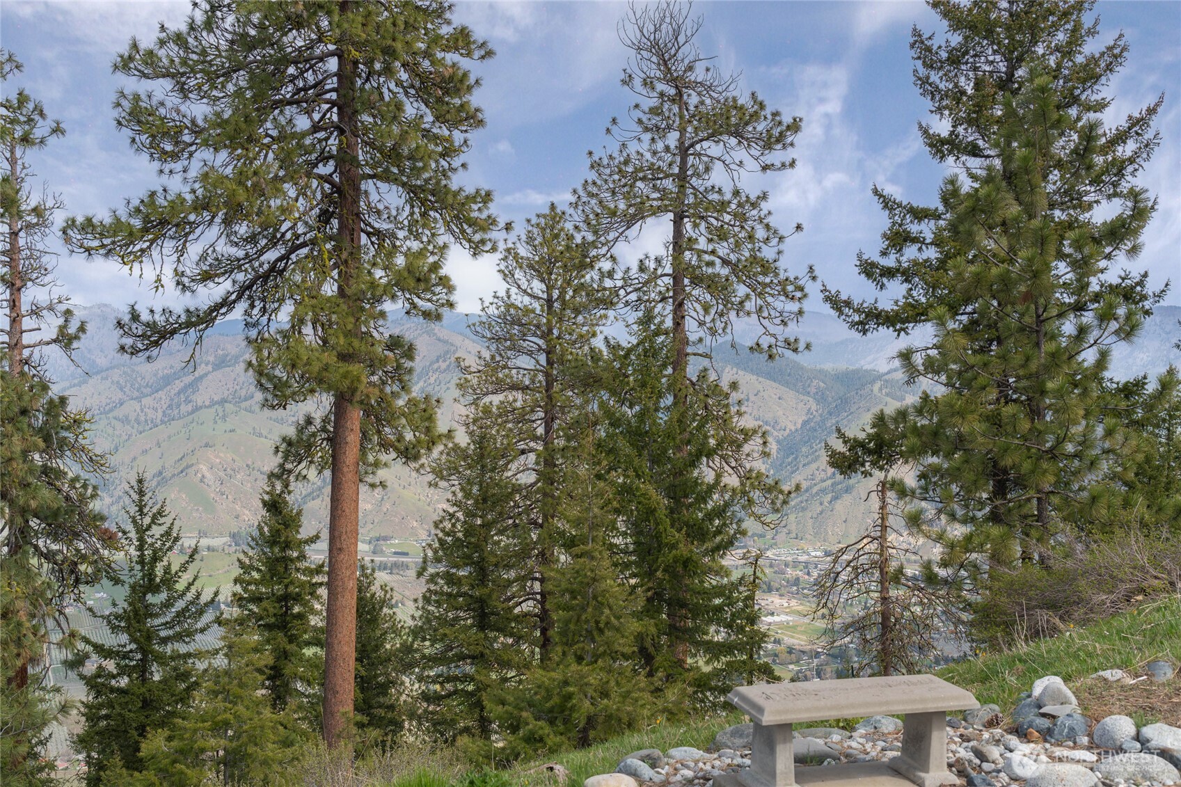 4639 Sky Meadows Road Cashmere, WA 98815 - Photo 33 of 38