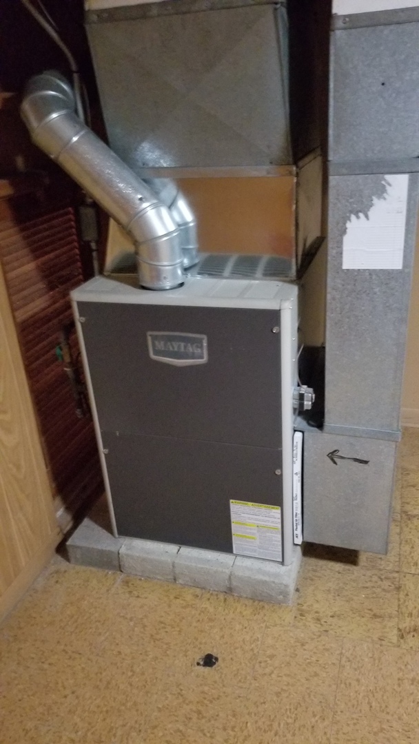 4500 Plainfield Avenue Norridge, IL 60706 - Photo 24 of 29 a view of water heater
