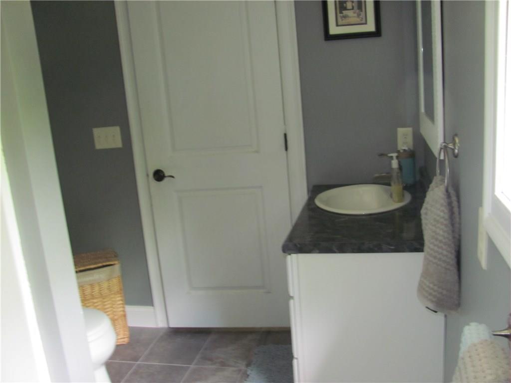 28 Megan's Way Paris, ME 04281 - Photo 18 of 26 Photo