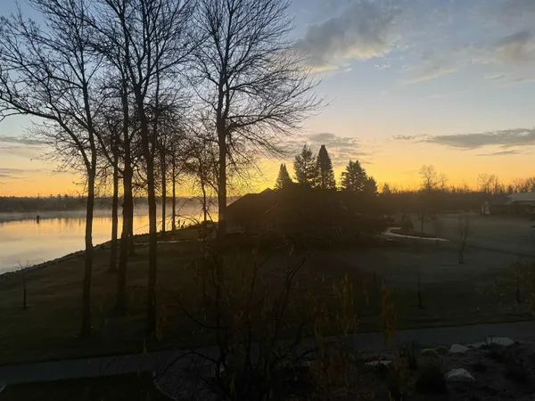 $779,000 | 1500 Tacoma Beach Road, Unit 6/4, Sturgeon Bay, WI 54235