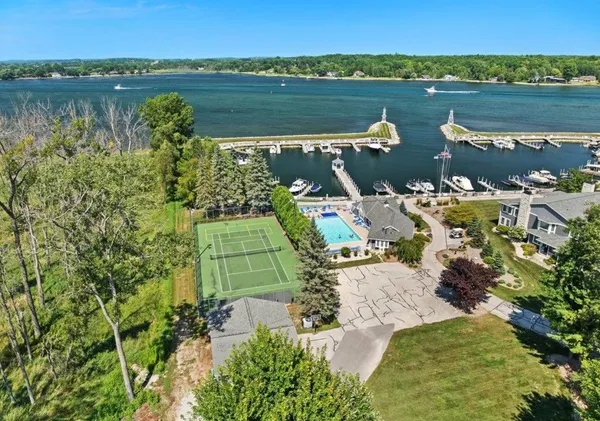 $779,000 | 1500 Tacoma Beach Road, Unit 6/4, Sturgeon Bay, WI 54235