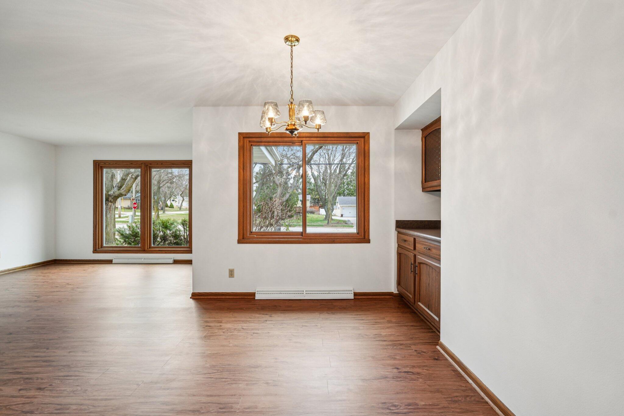 N69W7173 Bridge Road Cedarburg, WI 53012 - Photo 4 of 14 Living-Dining Room