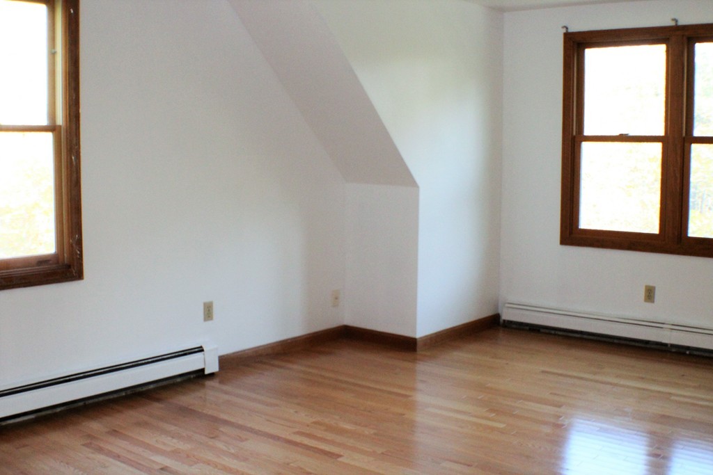 104 Quaker Meeting House Road Sandwich, MA 02537 - Photo 15 of 25 Gallery Image 15