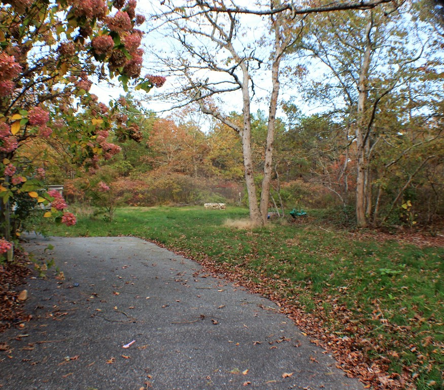 104 Quaker Meeting House Road Sandwich, MA 02537 - Photo 24 of 25 Gallery Image 24