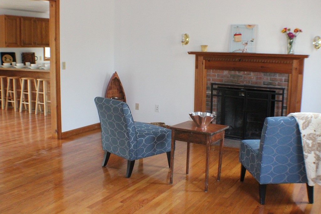 104 Quaker Meeting House Road Sandwich, MA 02537 - Photo 6 of 25 Gallery Image 6