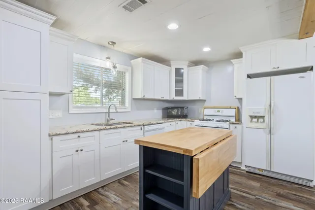 $105,000 | 201 Booker Avenue, Estherwood, LA 70534