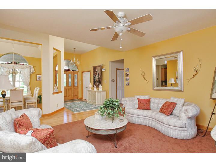 744 Rattling Run Road Mickleton, NJ 08056 - Photo 4 of 14 Living Room