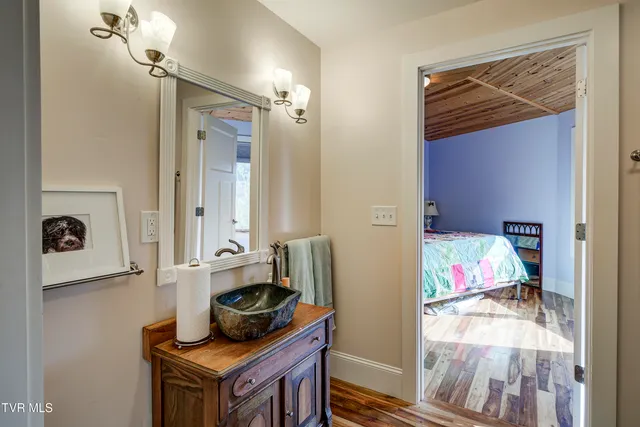 $949,999 | 673 Charles Johnson Road, Chuckey, TN 37641