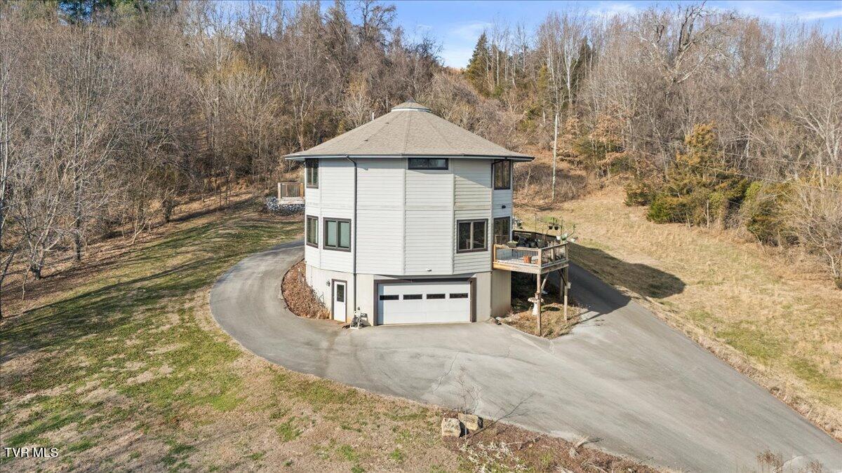 673 Charles Johnson Road Chuckey, TN 37641 - Photo 54 of 70 53-DJI_20260107150154_0078_D