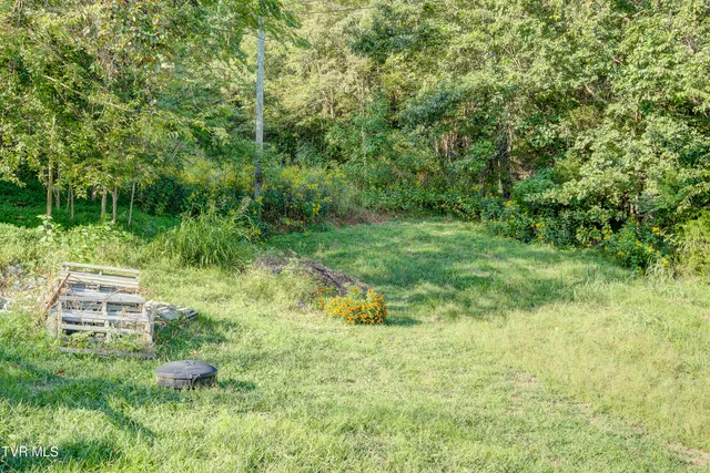 $949,999 | 673 Charles Johnson Road, Chuckey, TN 37641