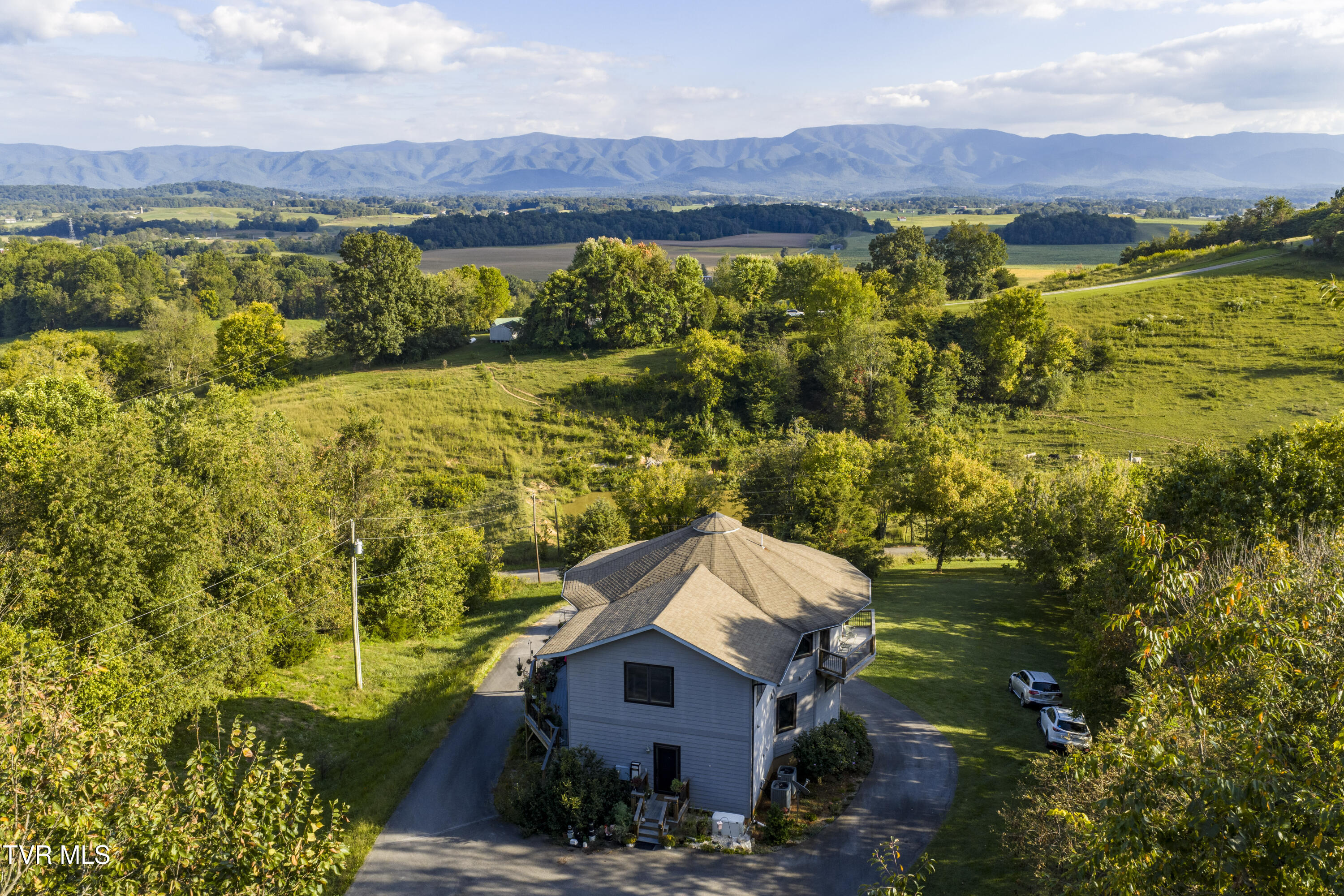 673 Charles Johnson Road Chuckey, TN 37641 - Photo 6 of 63 CharlesJOhnson-Aerials-8