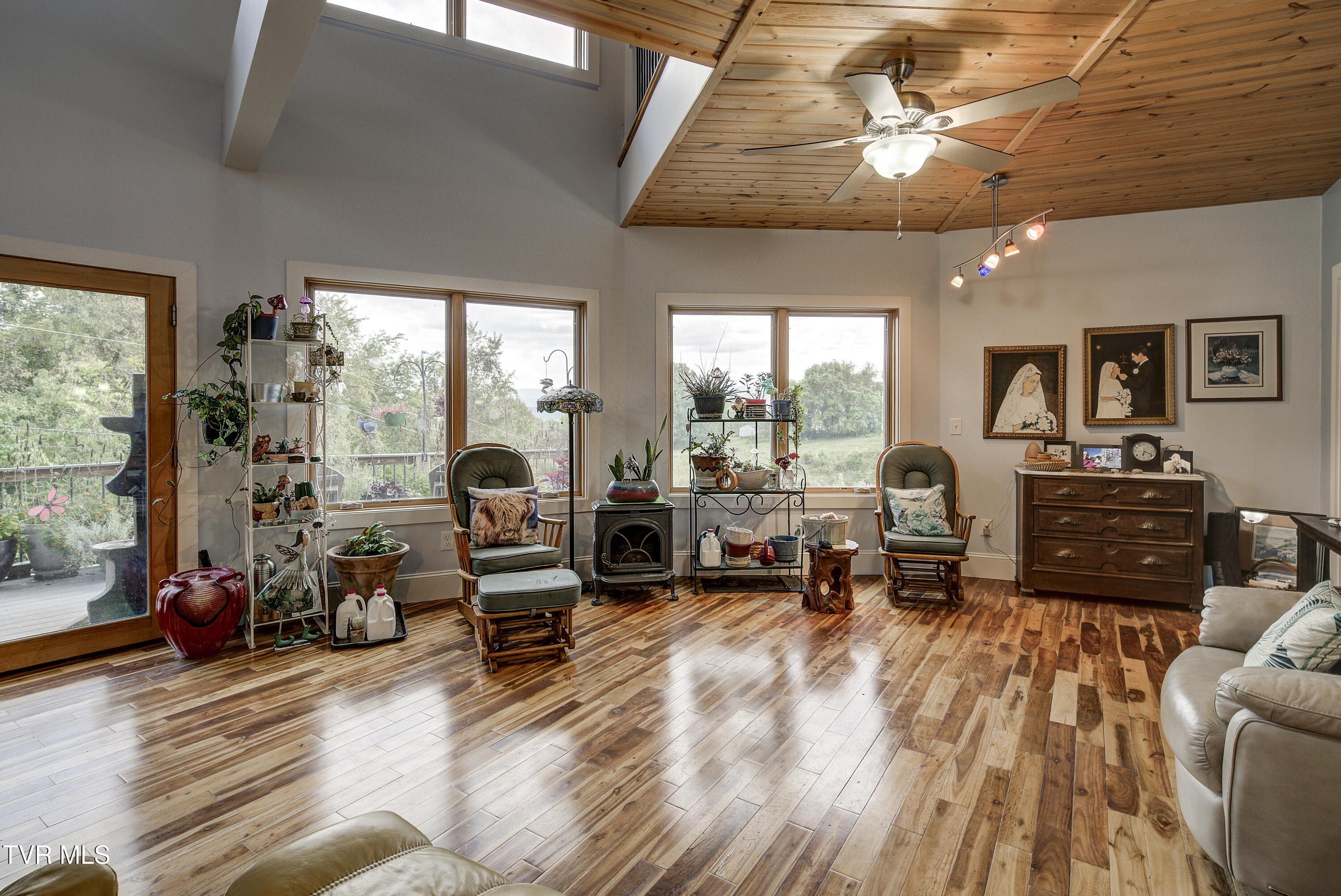 673 Charles Johnson Road Chuckey, TN 37641 - Photo 9 of 63 CharlesJohnson--5