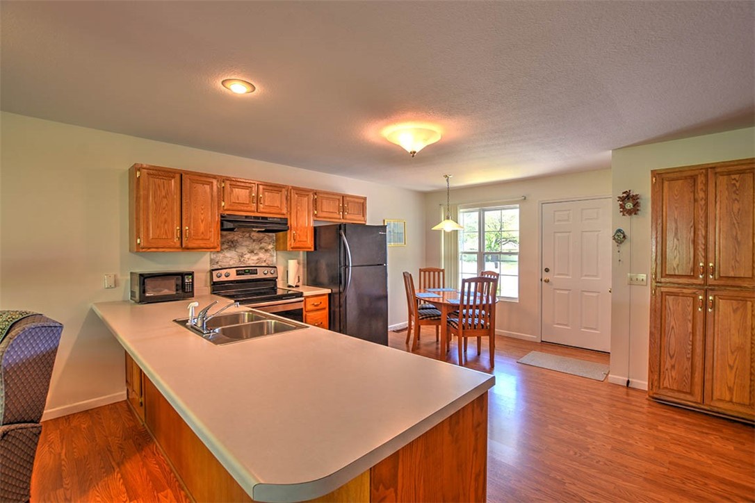 2843 Grove Court Decatur, IL 62521 - Photo 7 of 21