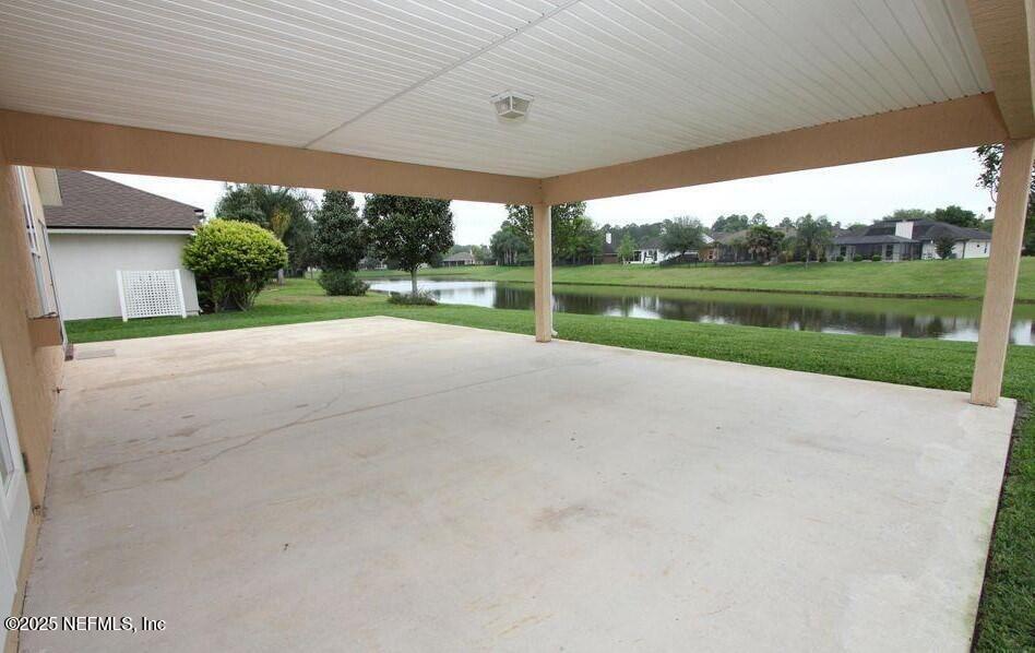 1288 Loch Tanna Loop St. Johns, FL 32259 - Photo 21 of 25 a view of a road with a big yard