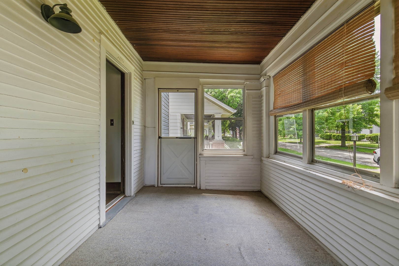 2110 15th Street A Moline, IL 61265 - Photo 11 of 30