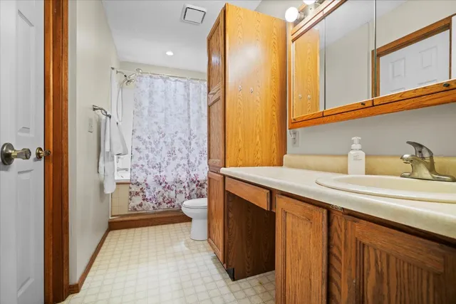 $140,000 | 903 North Linden Street, Unit 212, Normal, IL 61761