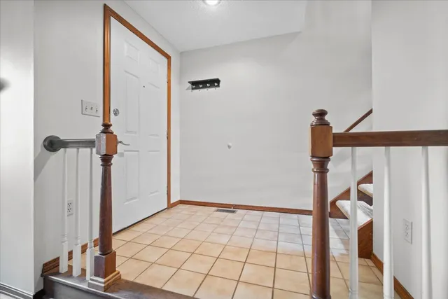 $140,000 | 903 North Linden Street, Unit 212, Normal, IL 61761