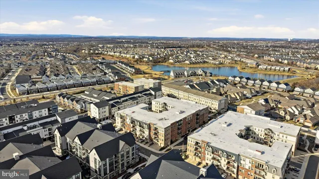 $435,000 | 23630 Havelock Walk Terrace, Unit 305, Ashburn, VA 20148