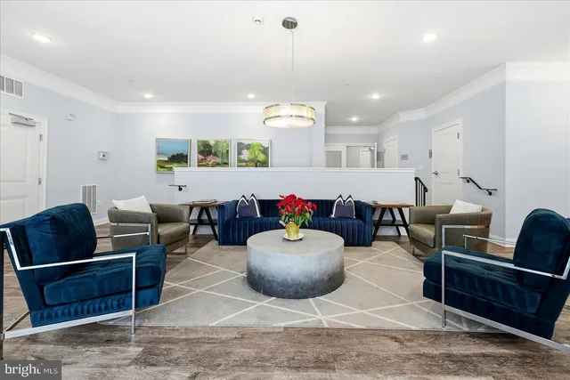 $435,000 | 23630 Havelock Walk Terrace, Unit 305, Ashburn, VA 20148