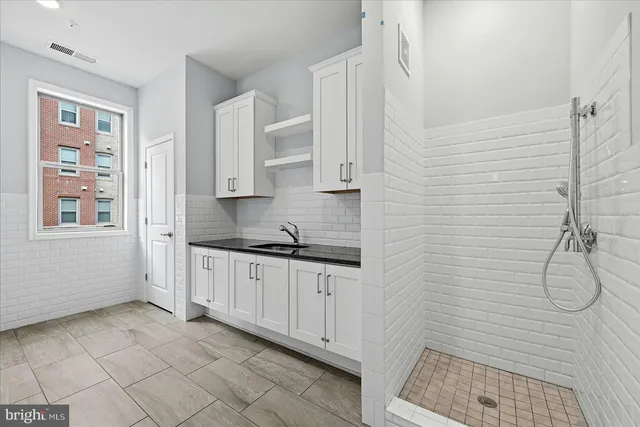 $435,000 | 23630 Havelock Walk Terrace, Unit 305, Ashburn, VA 20148