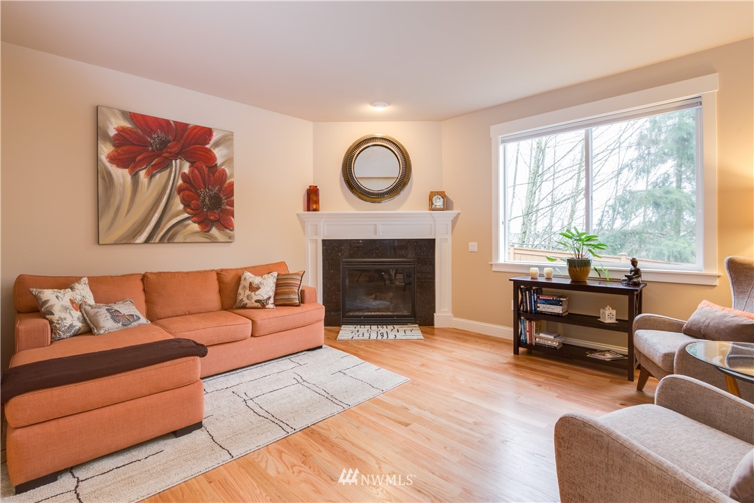 1520 170th Place Southeast Bothell, WA 98012 - Photo 2 of 18