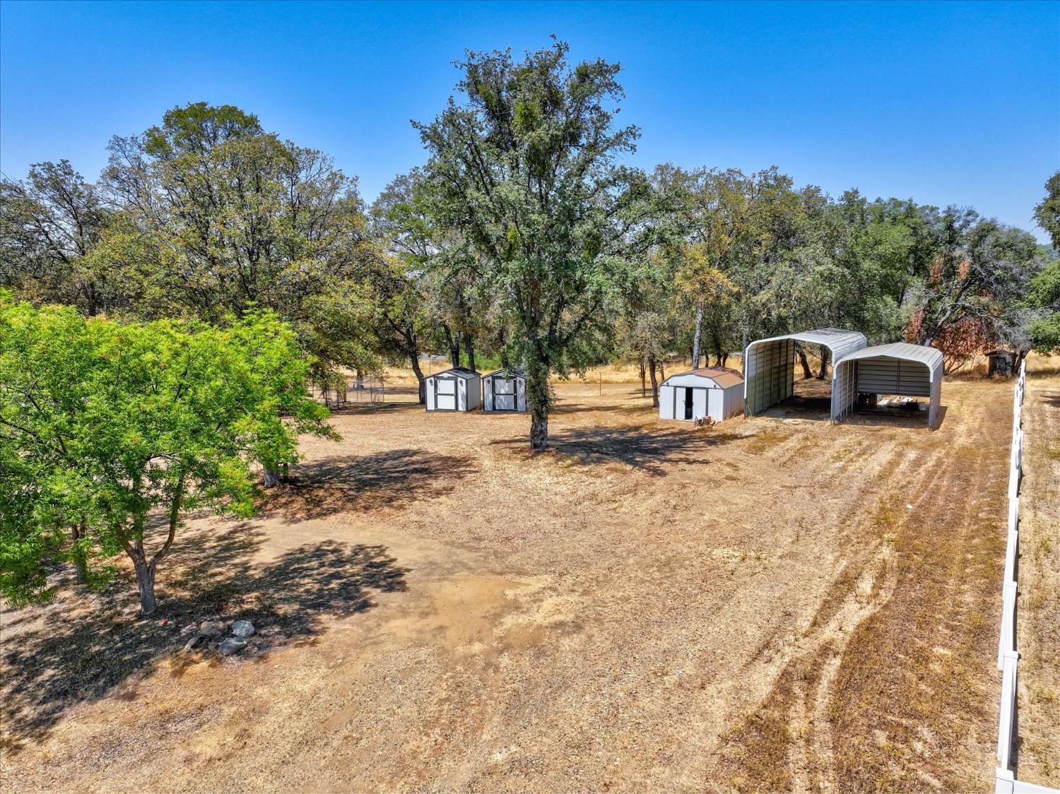 47571 Modoc Road Coarsegold, CA 93614 - Photo 39 of 44 Gallery Image 39