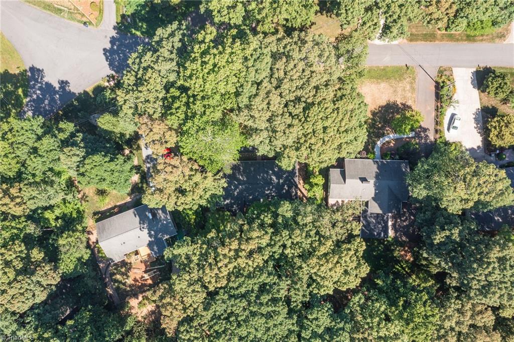 1011 Huntingdon Road Winston-Salem, NC 27104 - Photo 36 of 39