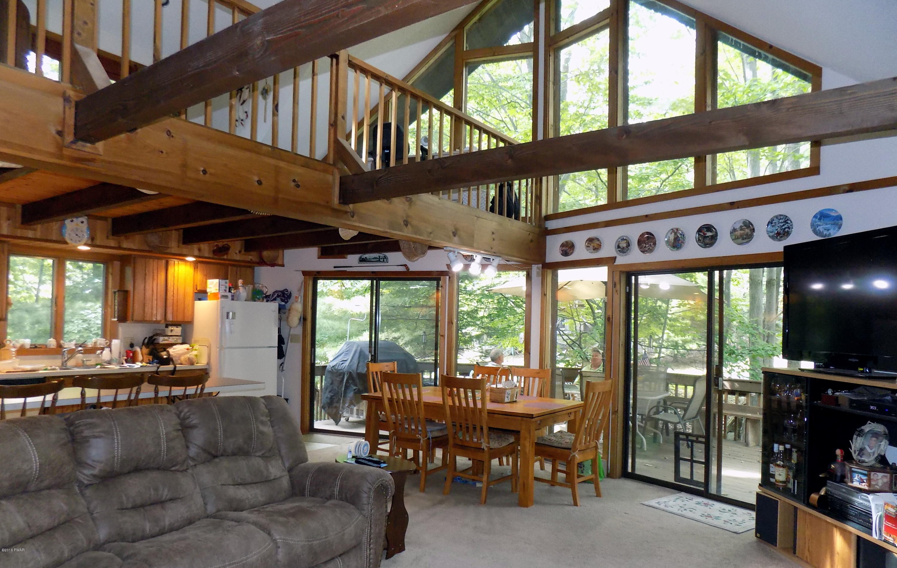 1131 Mustang Road Lake Ariel, PA 18436 - Photo 13 of 48