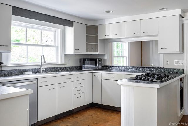 $2,850,000 | 644-672 Tower Hill Road, Millbrook, NY 12545