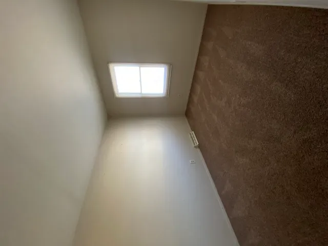 $995 | 3555 West 30th Street, Davenport, IA 52804