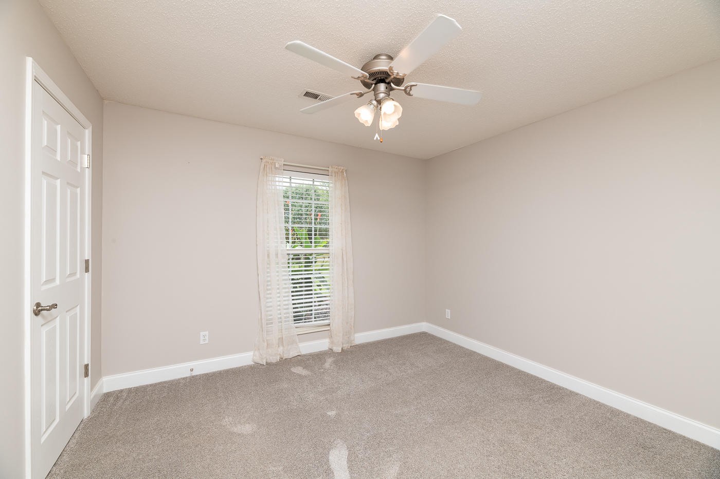 5501 J Riley W Drive Greenback, TN 37742 - Photo 10 of 26 Gallery Image 10