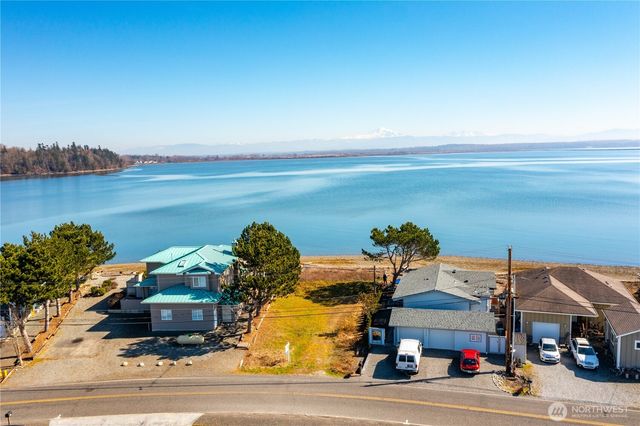 $525,000 | 3902 Saltspring Drive, Ferndale, WA 98248