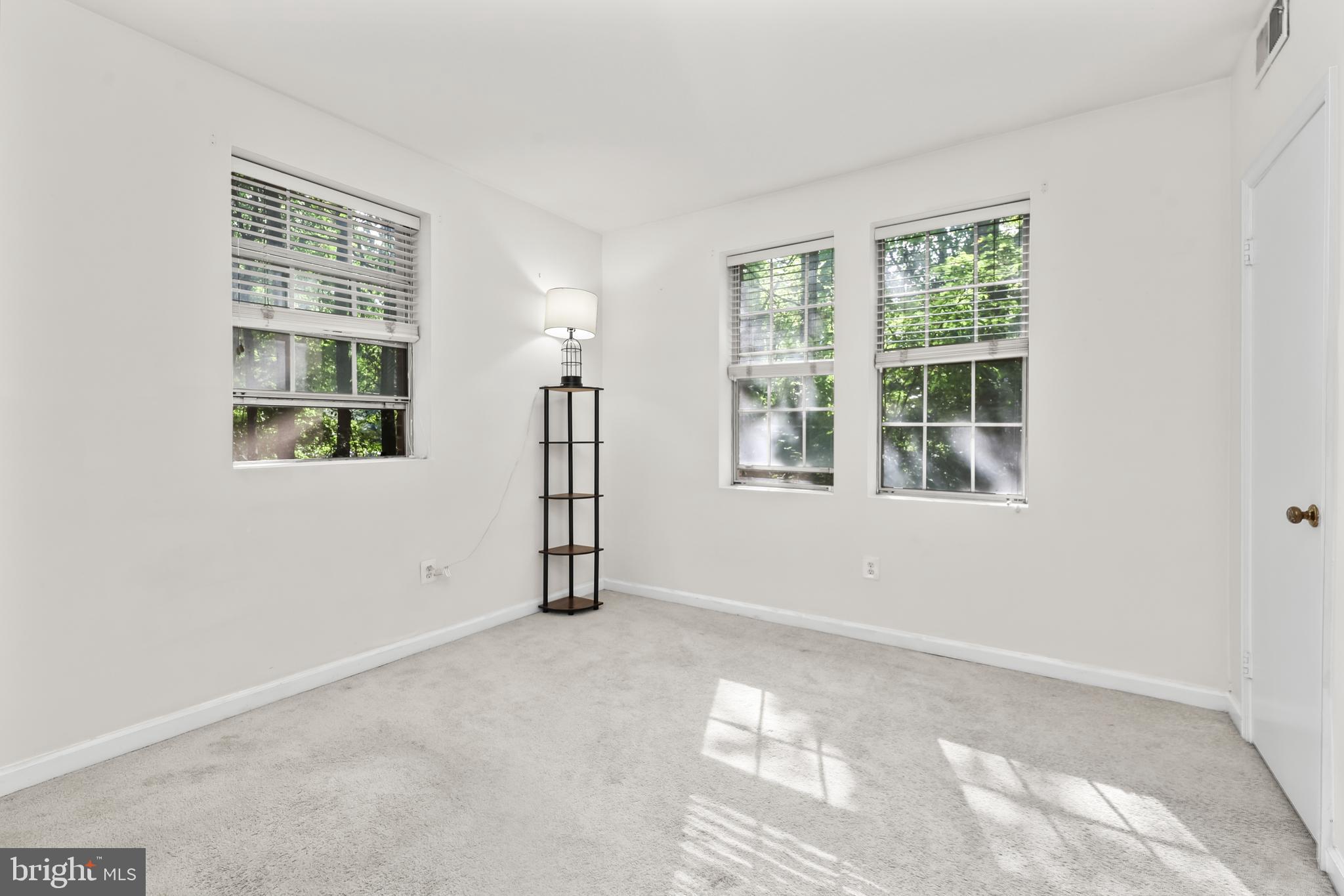1802 Key Boulevard, Unit 9482 Arlington, VA 22201 - Photo 15 of 27