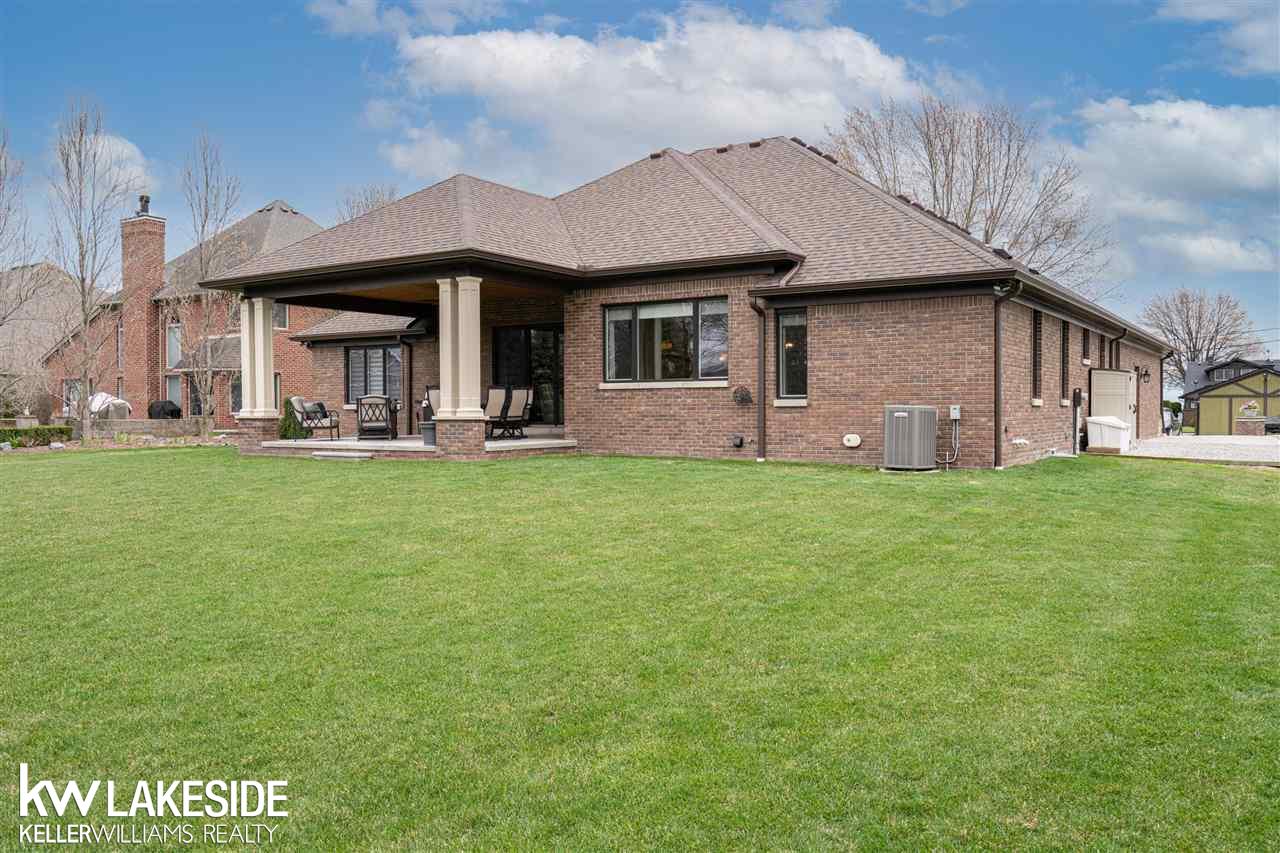 48853 Point Lakeview Street Chesterfield, MI 48047 - Photo 64 of 73