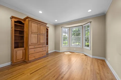 $924,900 | 130 South Bradford Court, Lake Forest, IL 60045