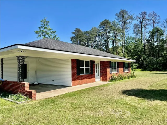 $249,900 | 30 H Strange Road, Lecompte, LA 71346