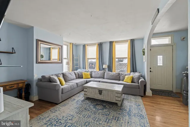 $325,000 | 52 Green Street, Morrisville, PA 19067