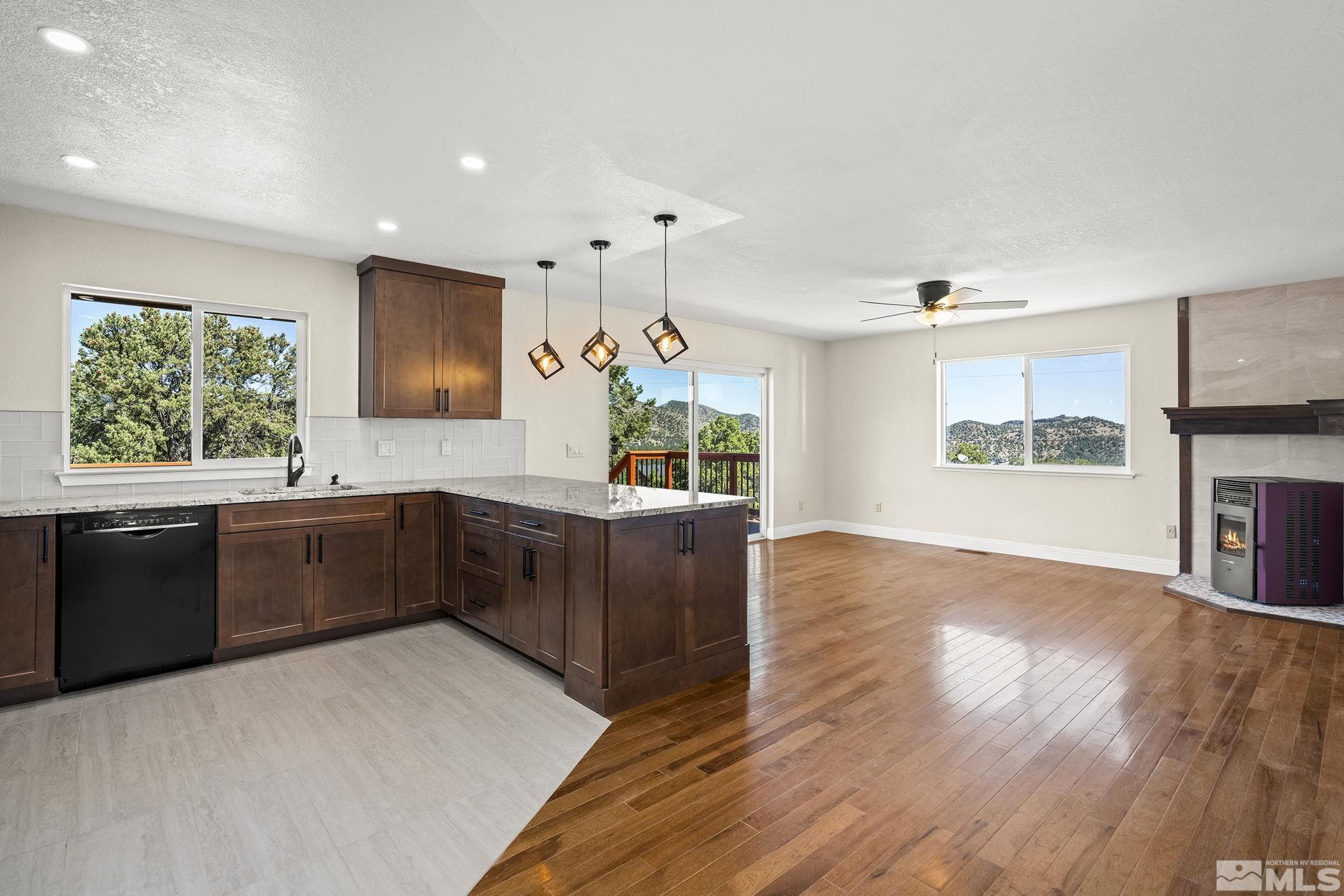 2170 Cartwright Road Reno, NV 89521 - Photo 14 of 32 Photo 14
