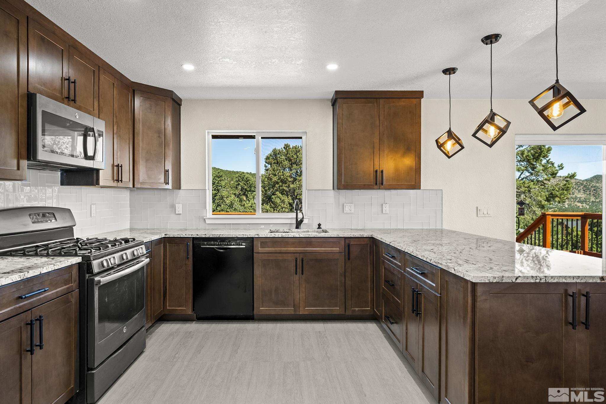 2170 Cartwright Road Reno, NV 89521 - Photo 18 of 32 Photo 18