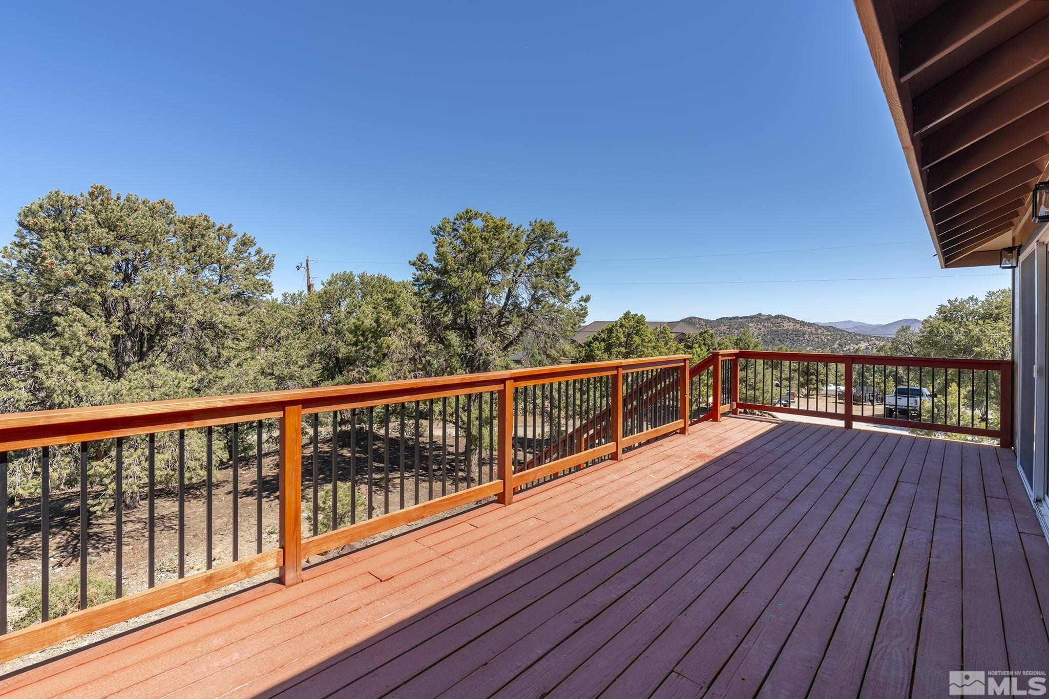 2170 Cartwright Road Reno, NV 89521 - Photo 6 of 32 Photo 6