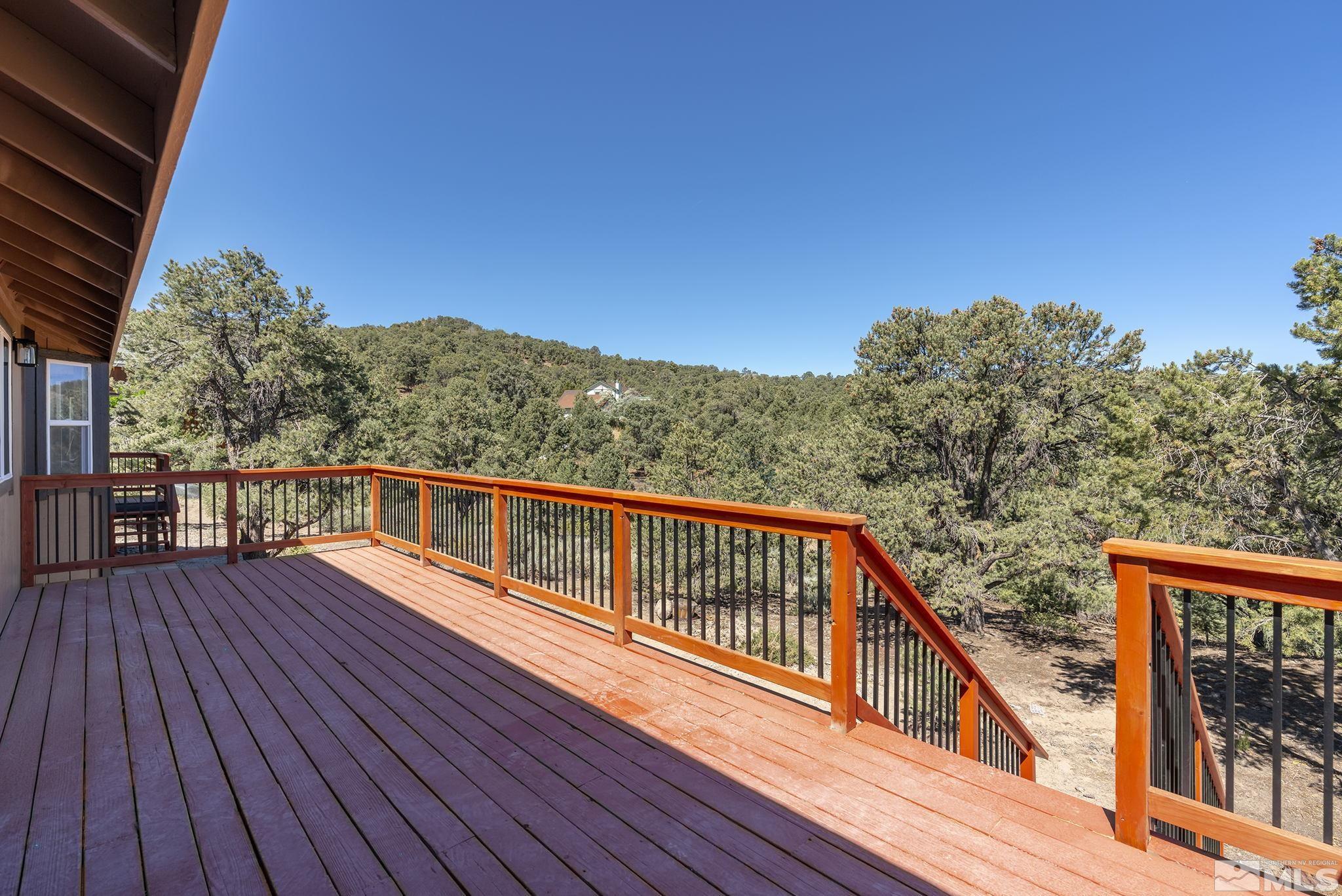2170 Cartwright Road Reno, NV 89521 - Photo 7 of 32 Photo 7