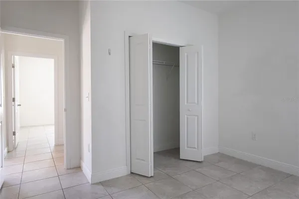 $1,900 | 422 Marion Oaks Course, Ocala, FL 34473