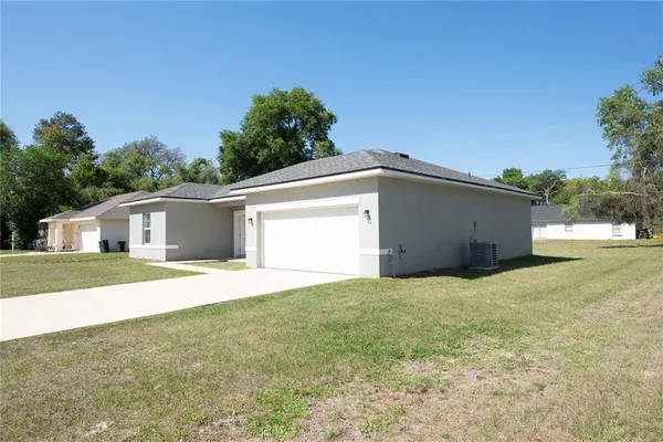 $1,900 | 422 Marion Oaks Course, Ocala, FL 34473