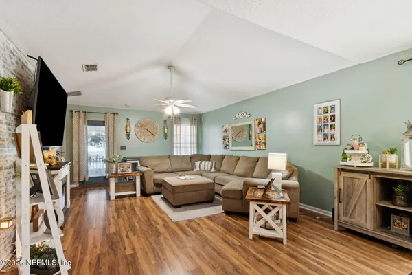 $292,000 | 96055 Aqua Vista Court, Yulee, FL 32097