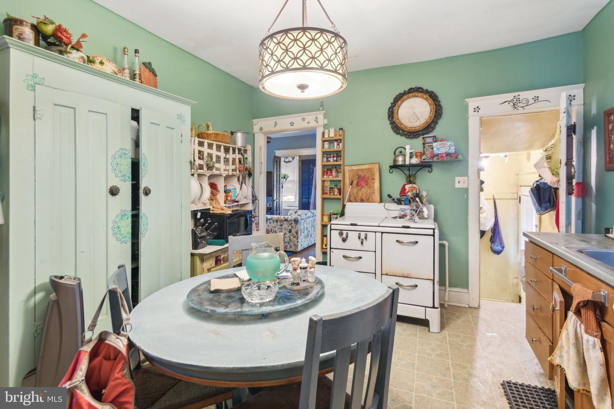 203 Cleveland Avenue Riverside, NJ 08075 - Photo 11 of 25
