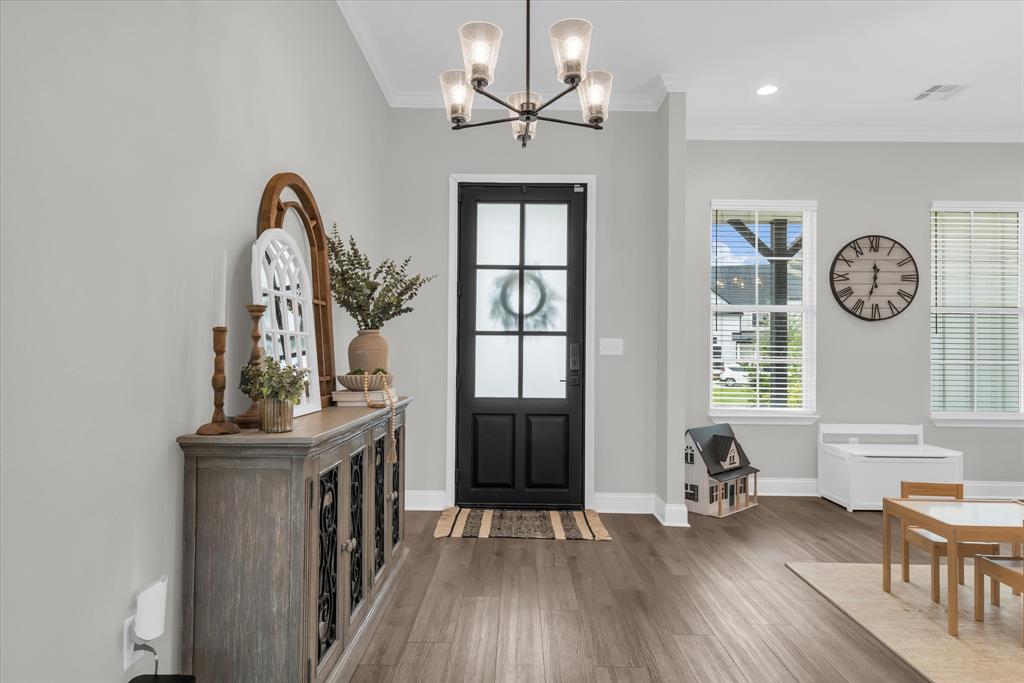 154 Water View Lane Robinson, TX 76706 - Photo 4 of 40 front entryway