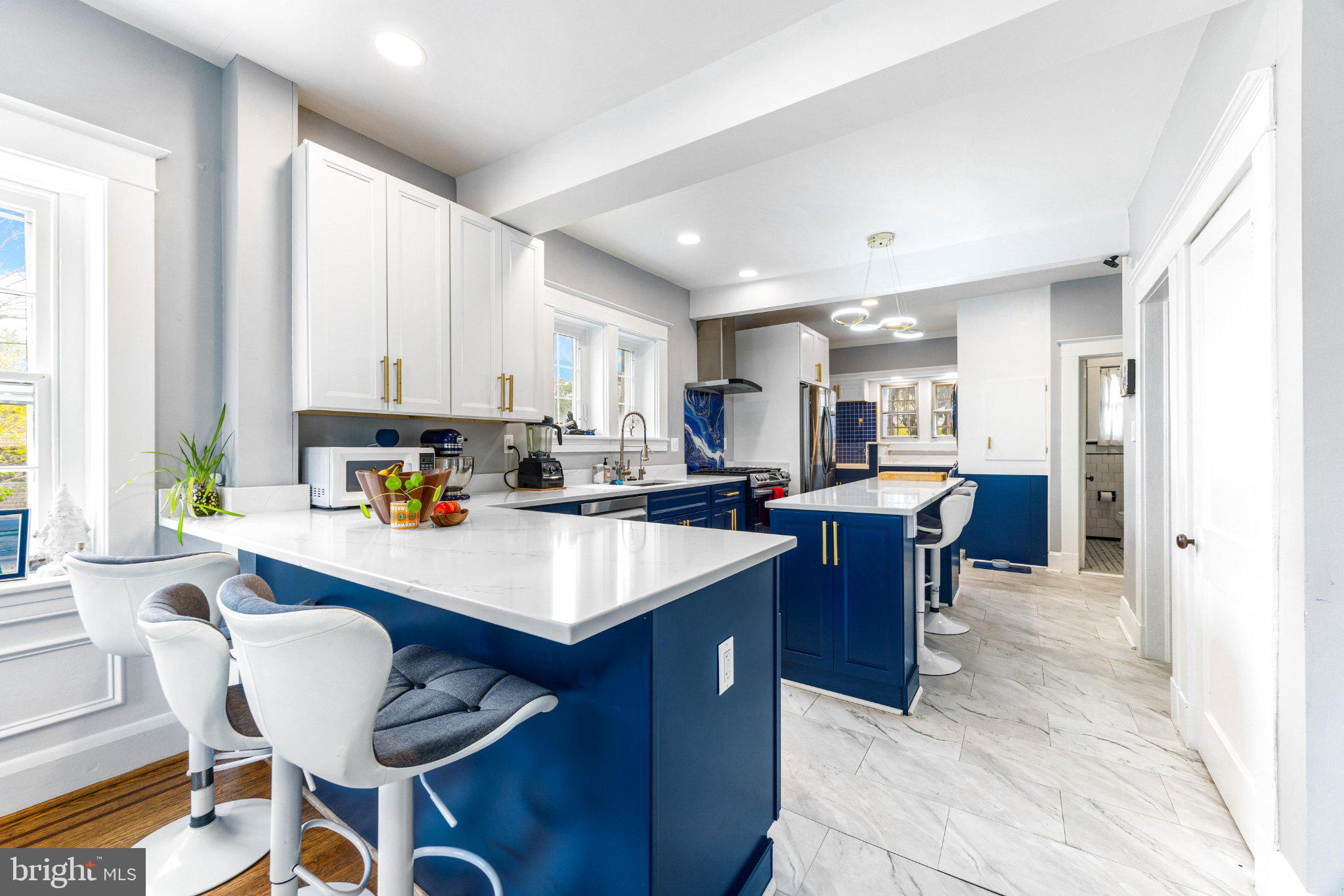 106 Edgewood Road Baltimore, MD 21286 - Photo 14 of 42 Modern kitchen with sleek design.