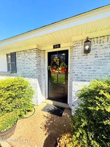 $230,000 | 516 Chestnut Street, Grenada, MS 38901